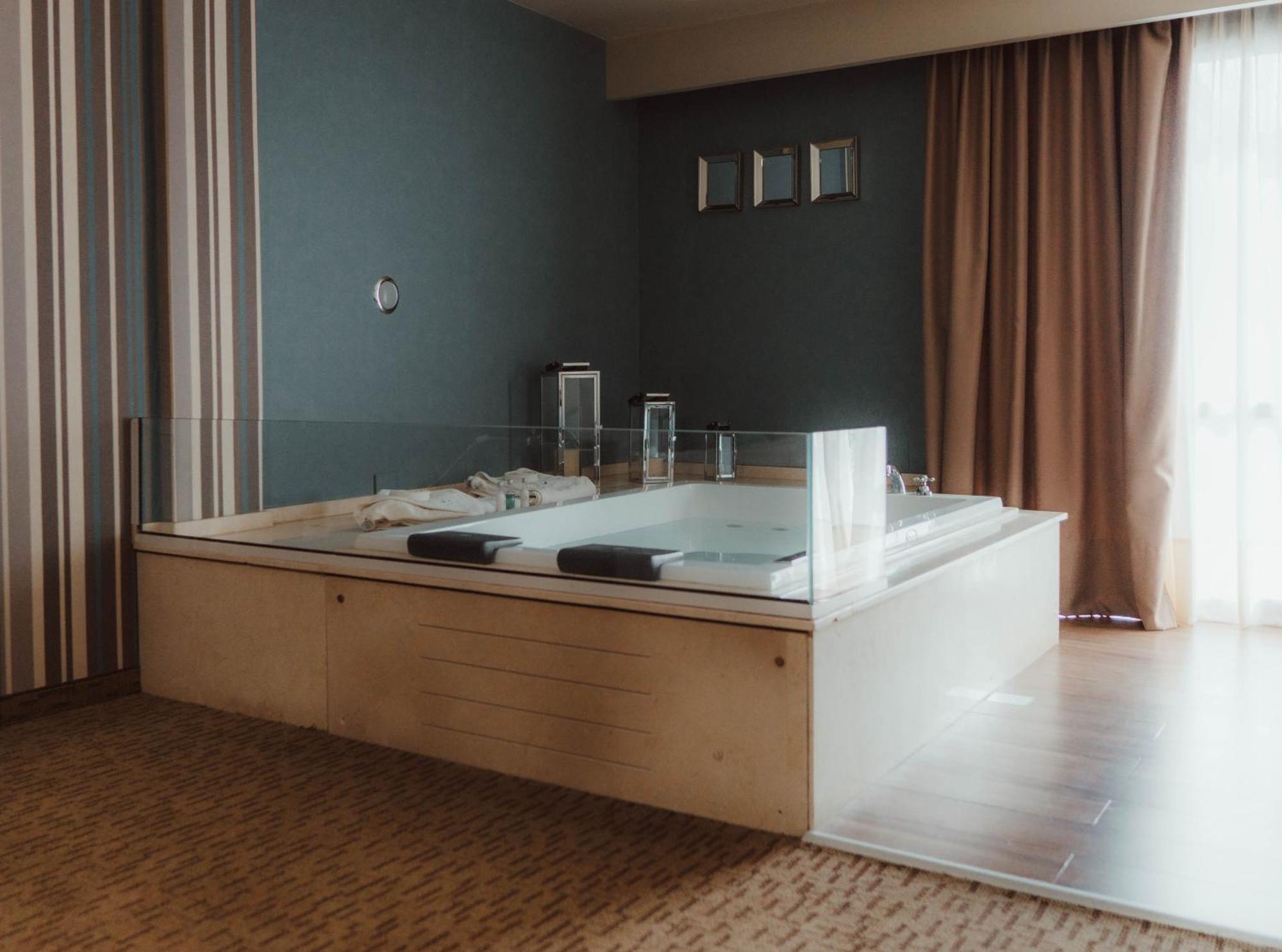 Mayim Hotel Termal & Spa กองกอร์เดีย ภายนอก รูปภาพ